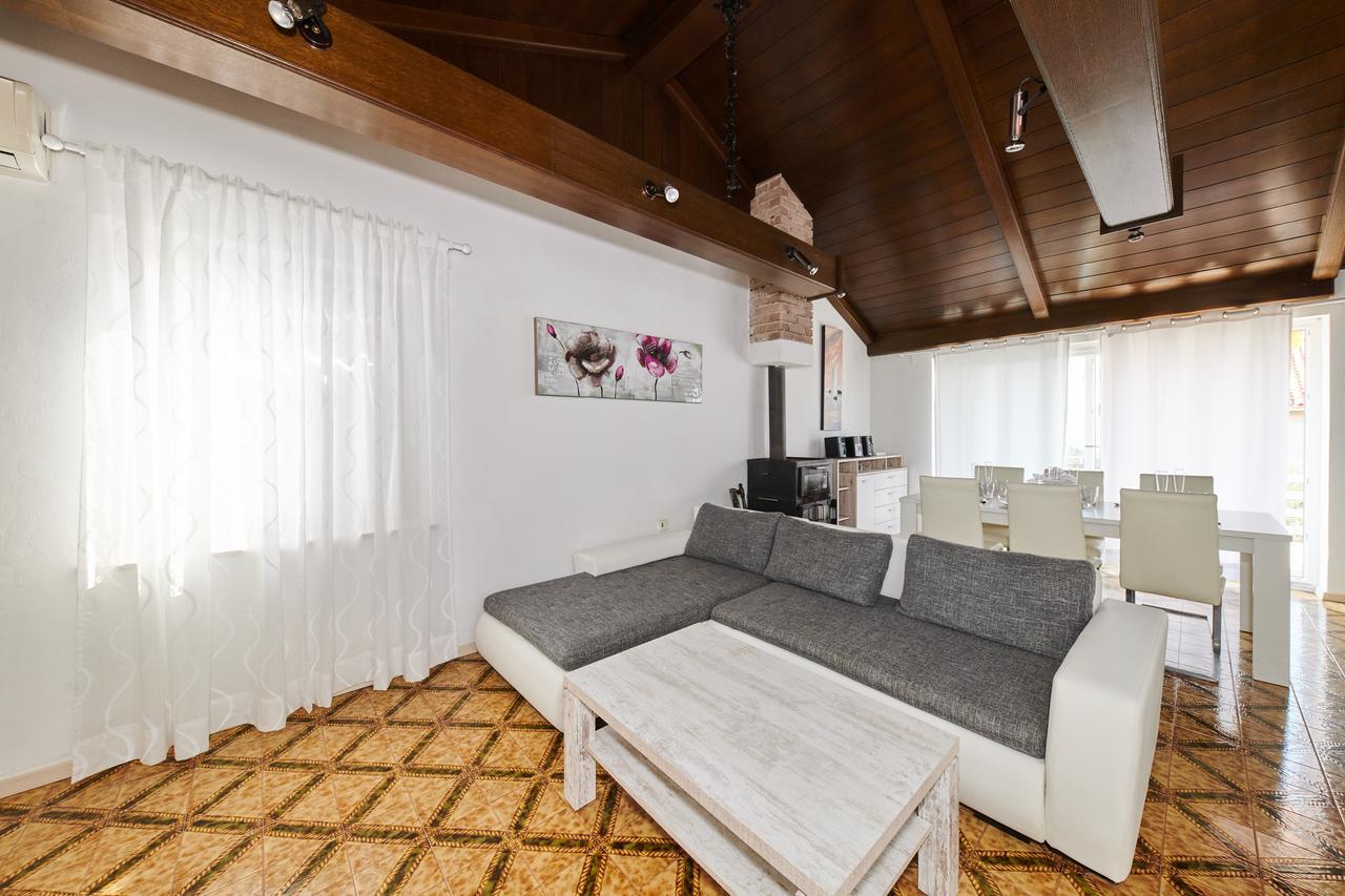 Apartments Gvarda Umag Exterior foto